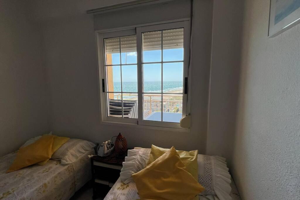 شقة Apartamento Con Acceso Directo A La Playa فالنسيا المظهر الخارجي الصورة